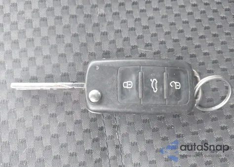 2012 Volkswagen Jetta 2.0L S z USA, uszkodzony, nr VIN 3VW2K7AJ2CM410459